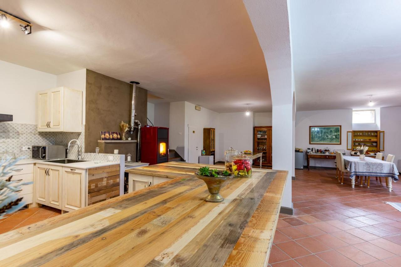 Casa Palmira Guest House Polcanto Exterior photo